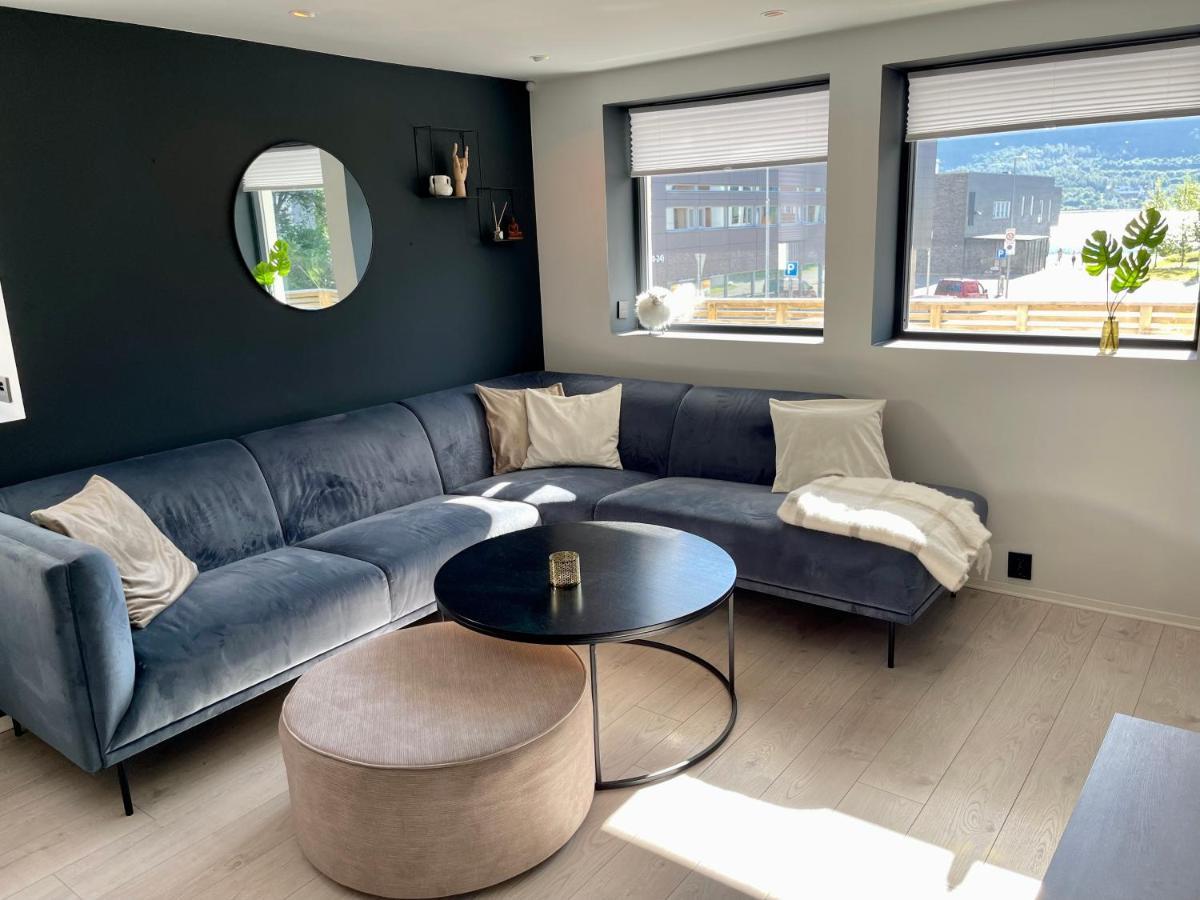 Luxury Apartement Close To City Centre With Free Parking Тромсё Экстерьер фото